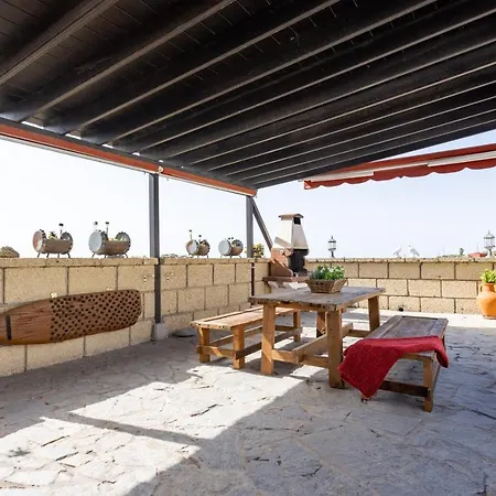 Rural La Zarza By Sunkeyrents * Fasnia